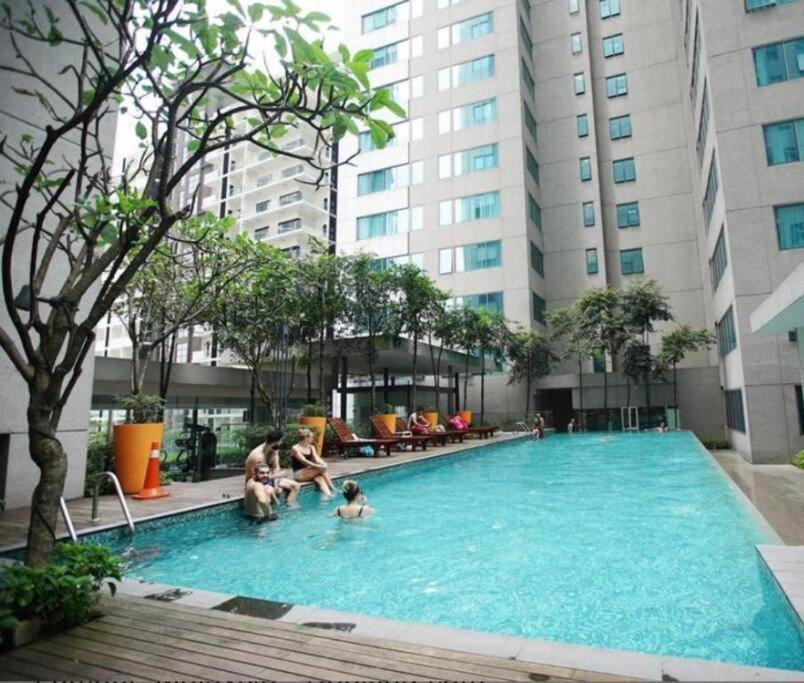 Summer Suites @Bukit Bintang Klcc By Sarah'S Lodge Kuala Lumpur Exterior foto