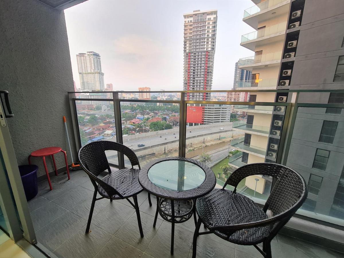Summer Suites @Bukit Bintang Klcc By Sarah'S Lodge Kuala Lumpur Exterior foto